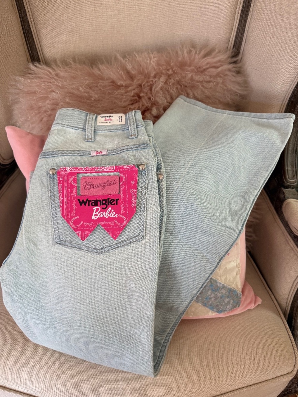 Wrangler x Barbie Westward High Rise Bootcut Jeans 26 Light Wash Ken Blue NWT